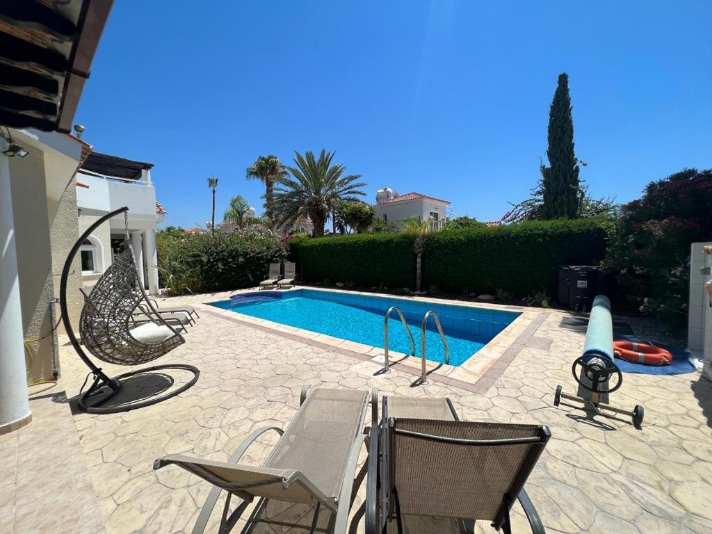 Villa Tamara With Private Pool Peyia