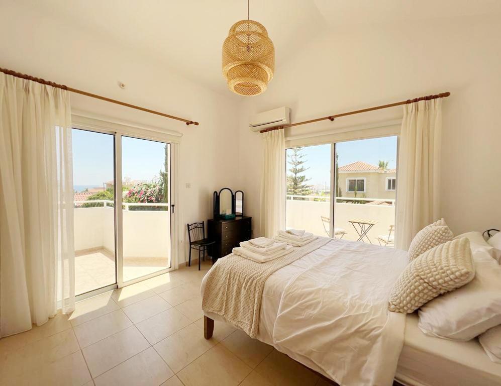 Tamara With Private Pool Villa