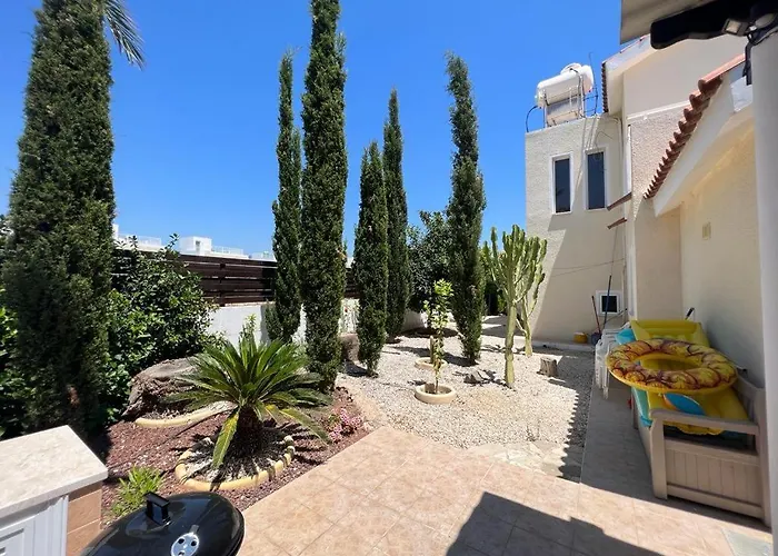 Villa Tamara With Private Pool